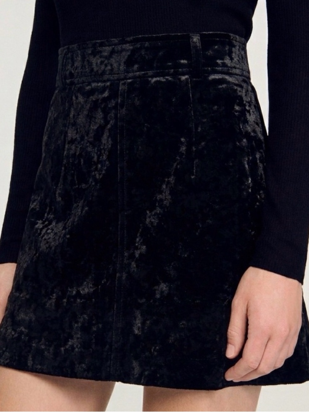Sandro - Black Velvet - Mini Skirt - Size 1 - Picture 2 of 5